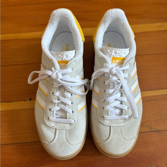 ADIDAS Bold Platform Sneakers - Picture 2 of 5